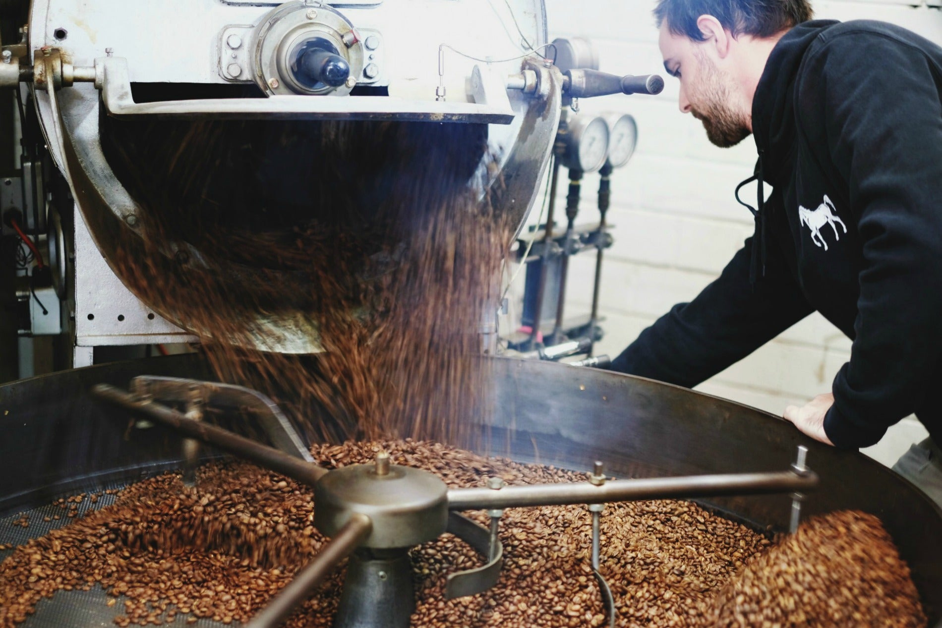 The magic that happens when turning green coffee to brown