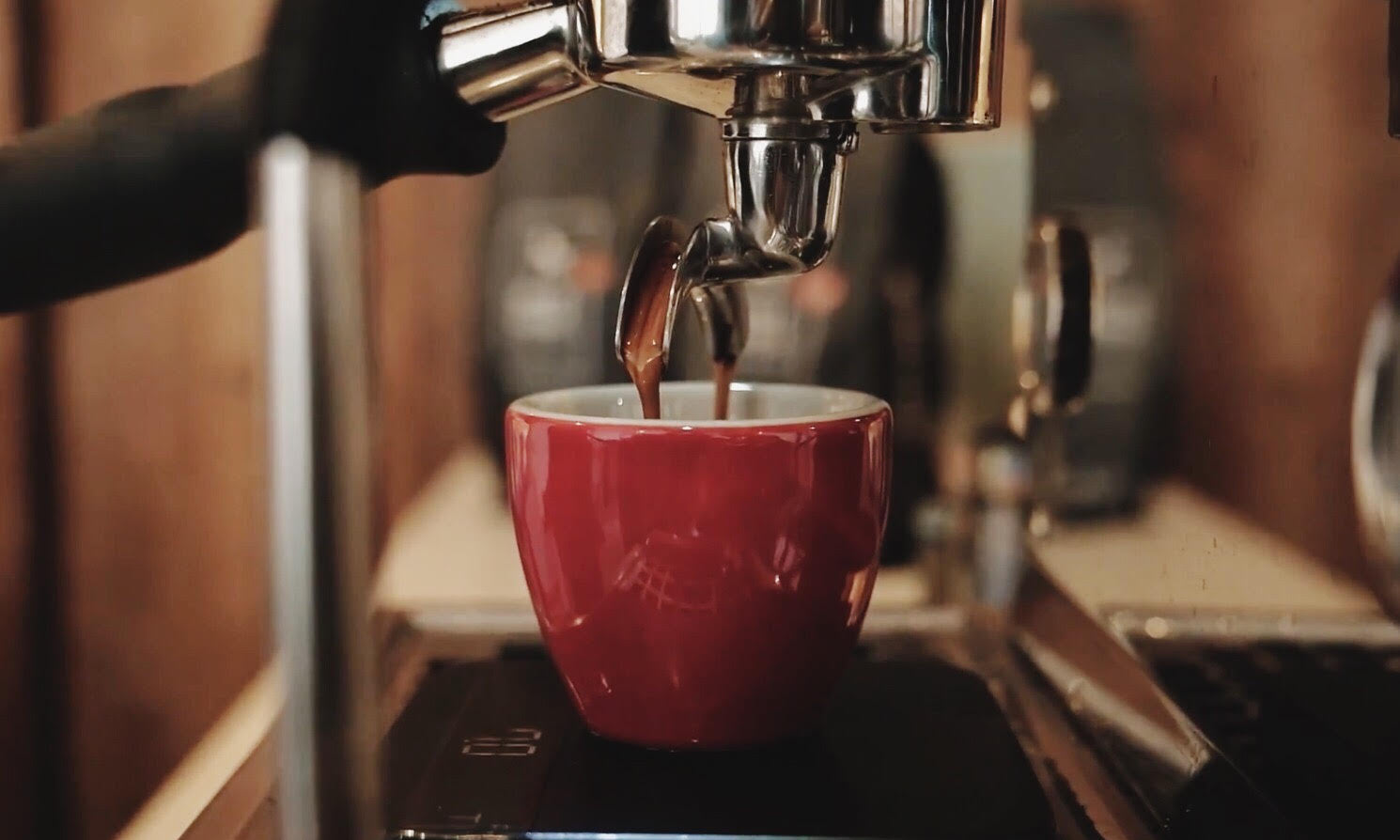 How to make a Macchiato at home